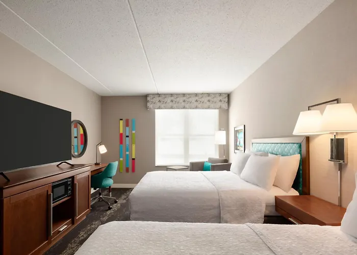 Hampton Inn at Tin Lizzie Gaming Resort