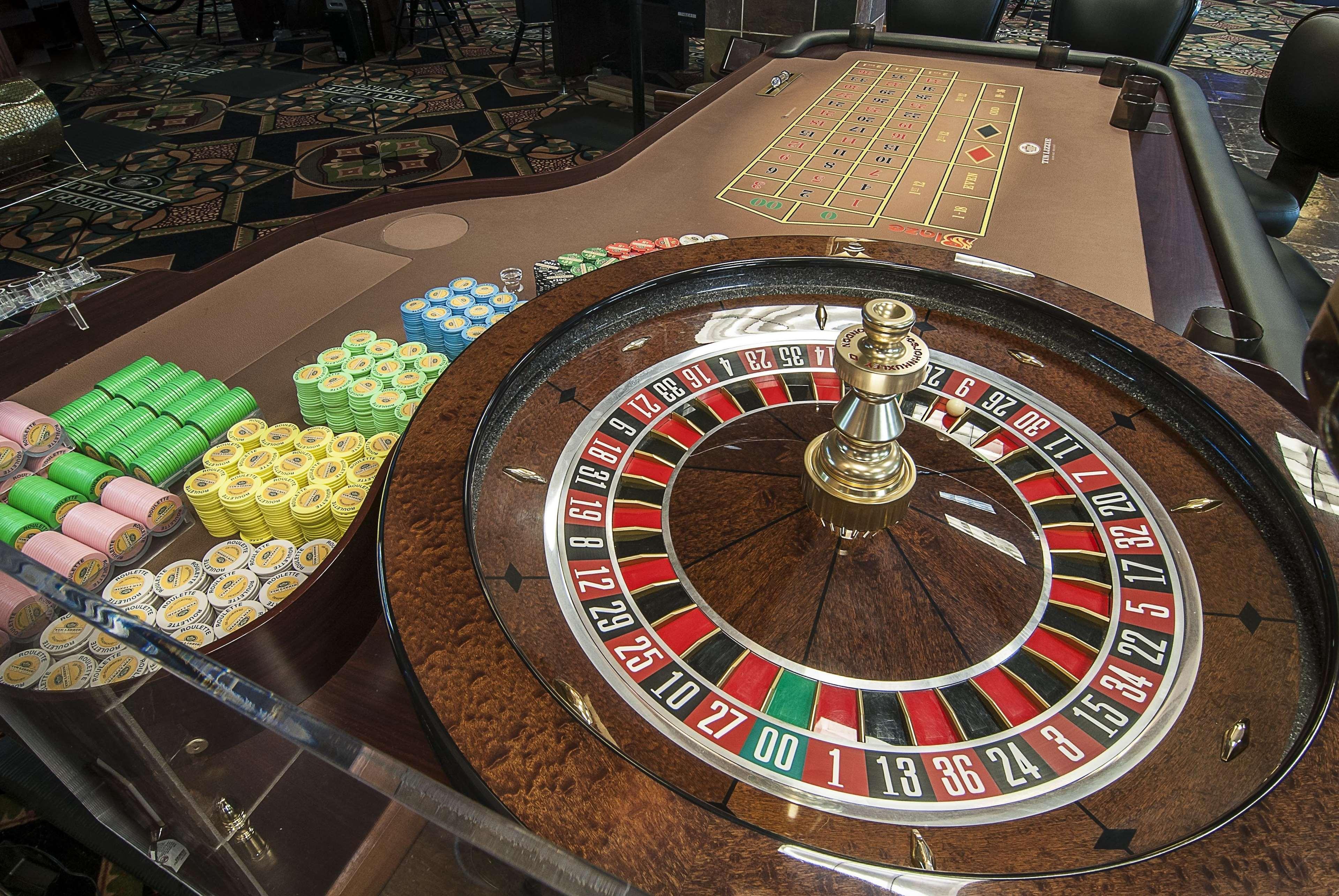Hotel Hampton At Tin Lizzie Gaming
