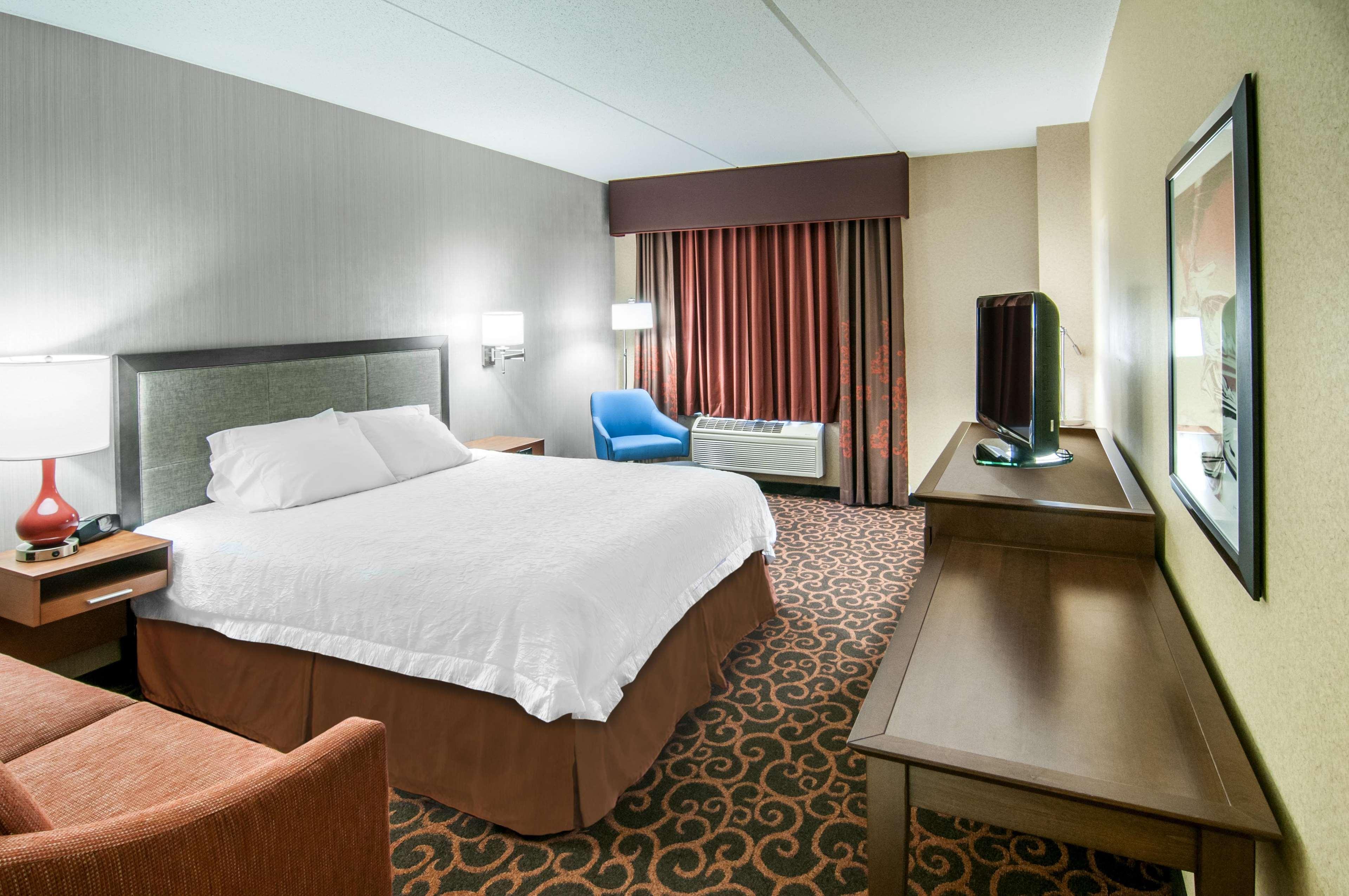 Hampton At Tin Lizzie Gaming Hotel 3*