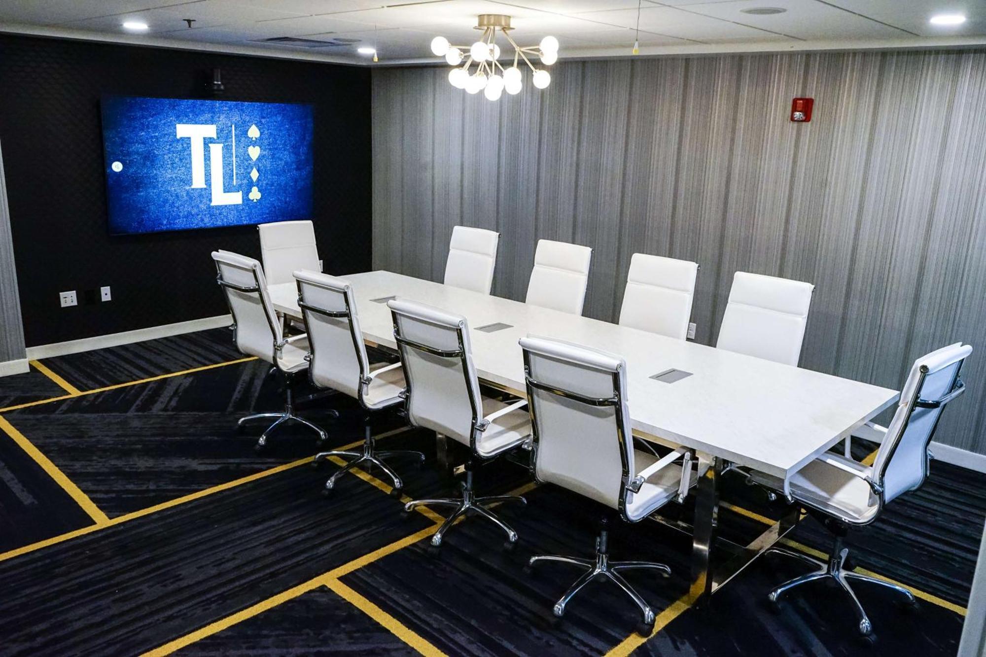 Hampton At Tin Lizzie Gaming Hotel